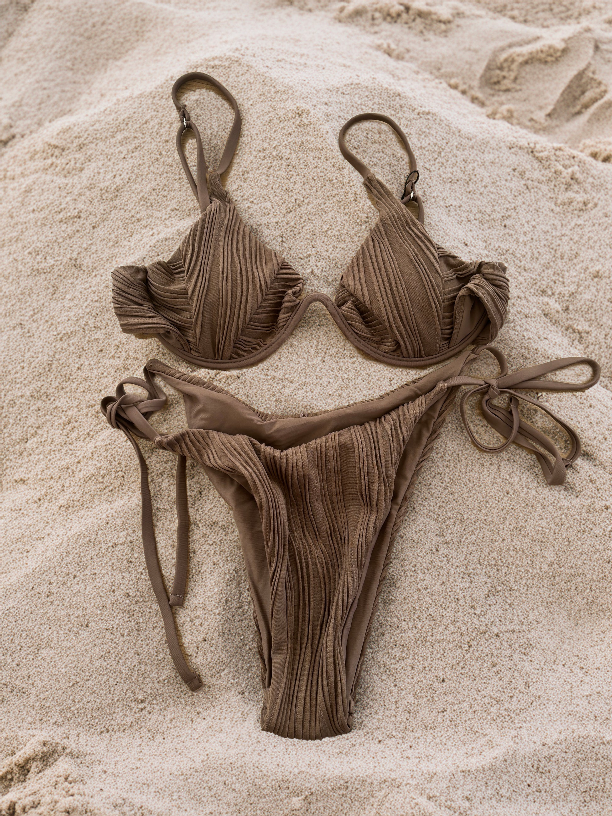 Falten, Bügel, braun, Bikini, Beachwear, small