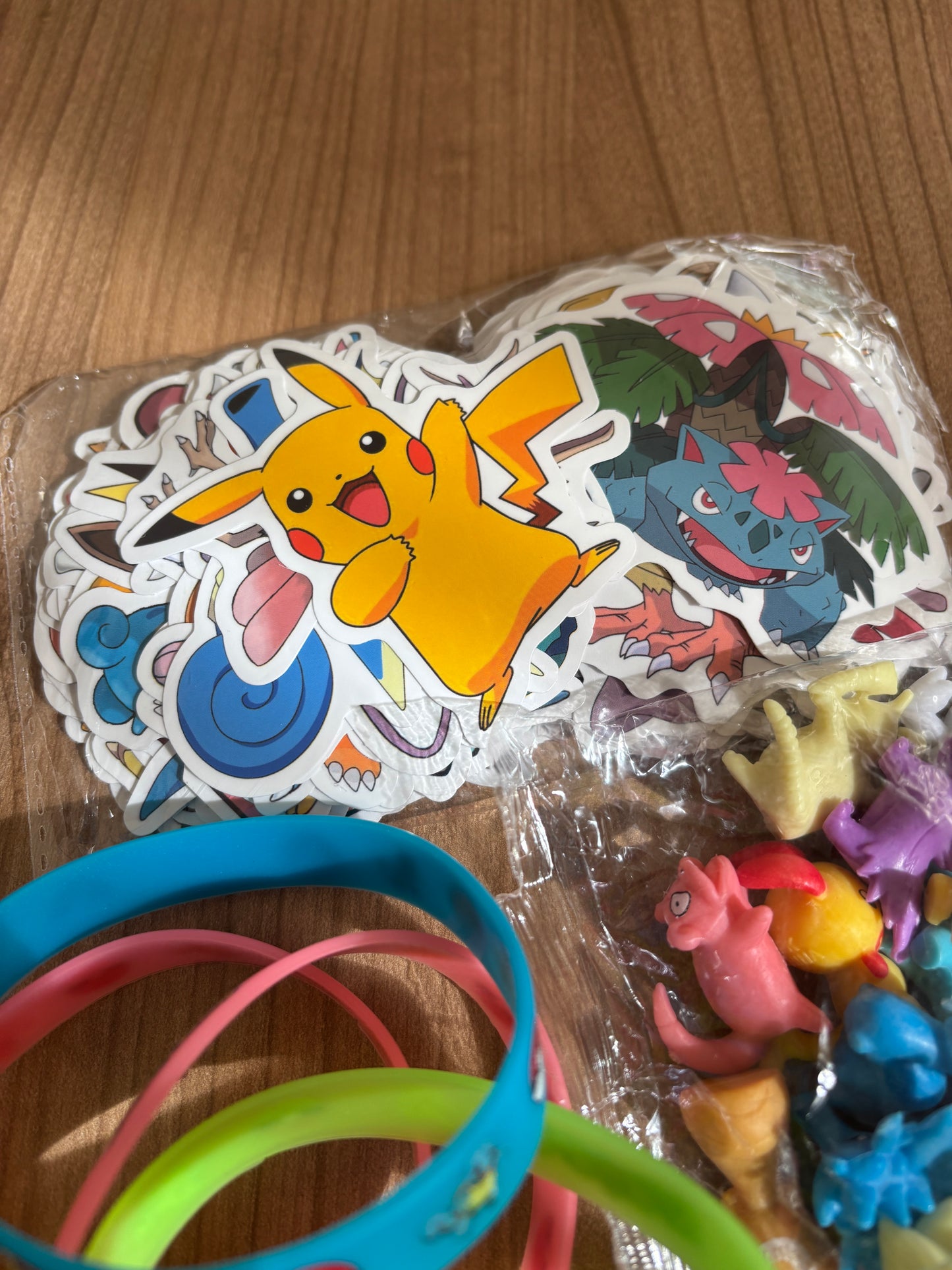 Pokemon Set Figuren-Bänder-Sticker